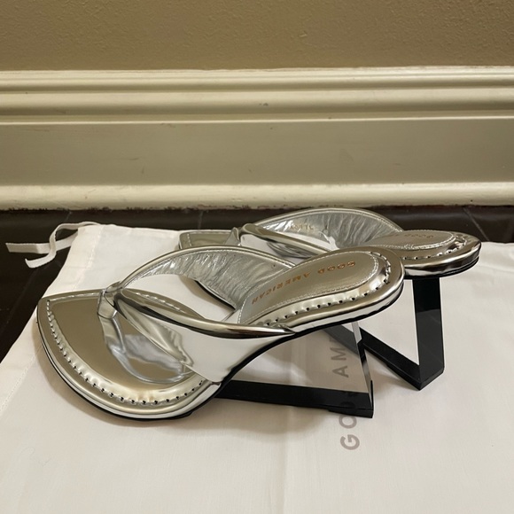 Good American Clear Wedge Sandals Size 7 Silver - Picture 3 of 9